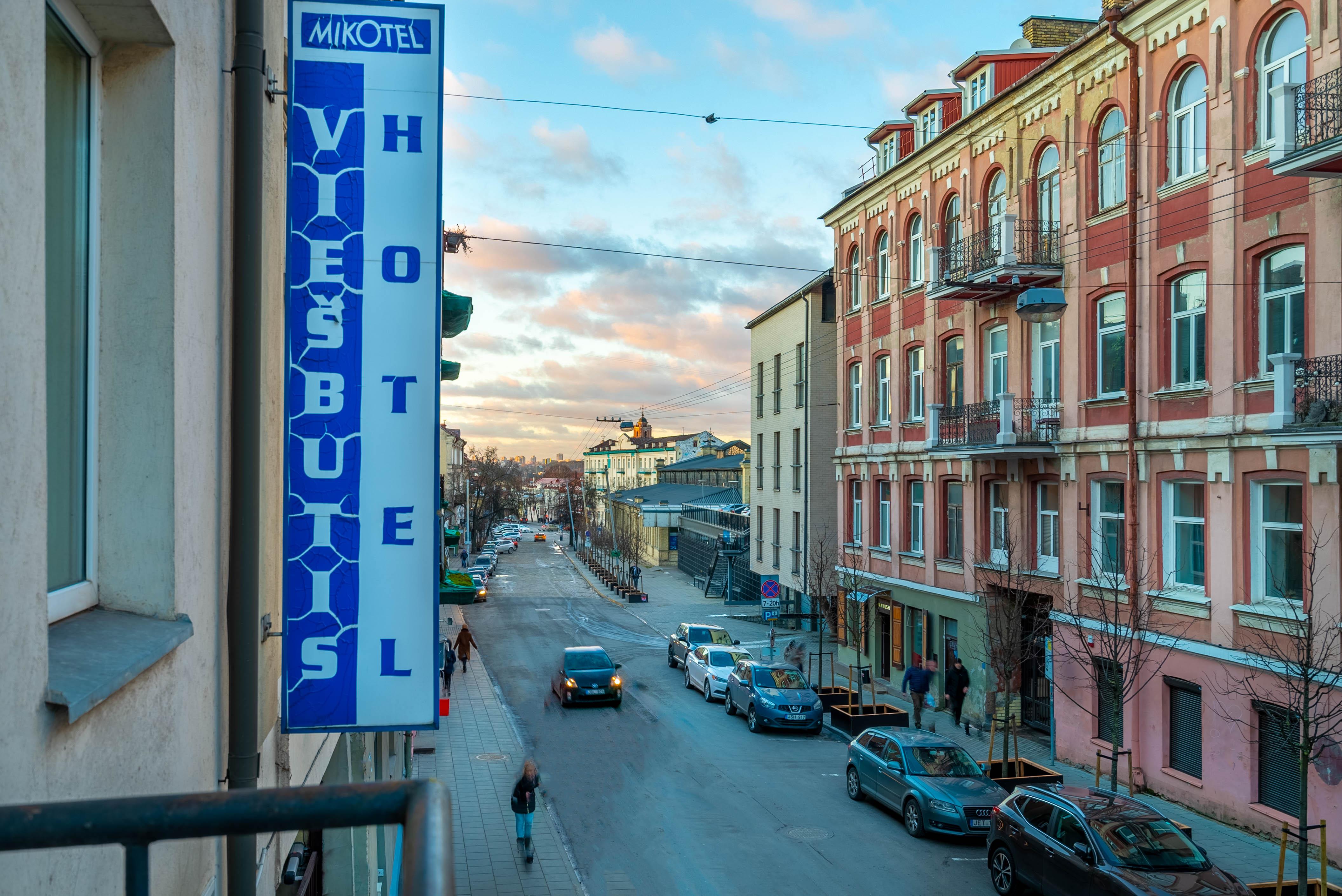 Mikotel Аеропорт Вільнюс Екстер'єр фото